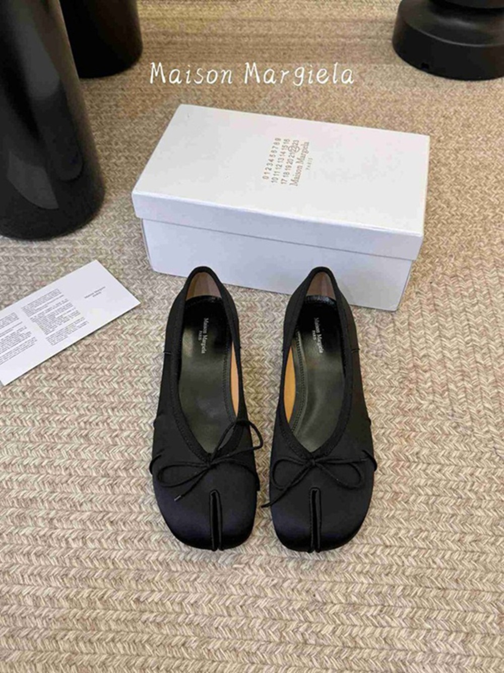 Maison Margiela Tabi Bow Split Toe Flats - Picture 1 of 8
